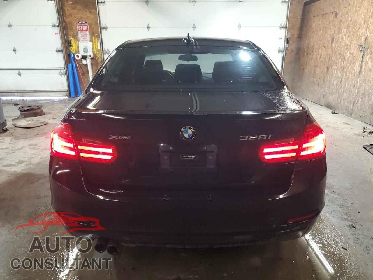 BMW 3 SERIES 2013 - WBA3B3C58DF543239