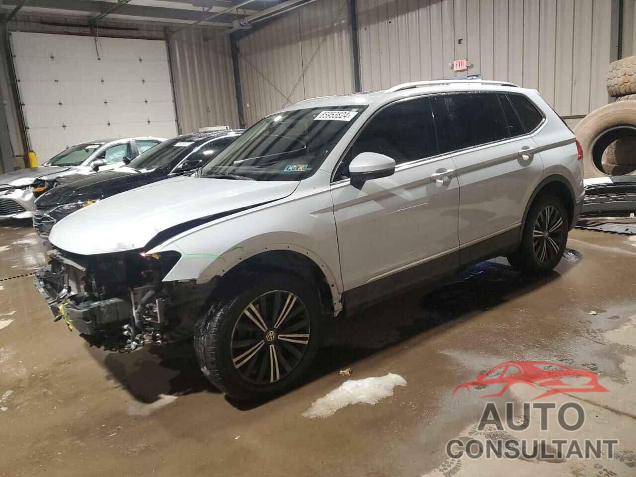 VOLKSWAGEN TIGUAN 2018 - 3VV2B7AX2JM058313