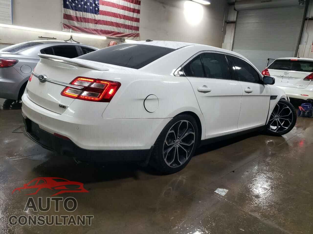 FORD TAURUS 2013 - 1FAHP2KTXDG104760