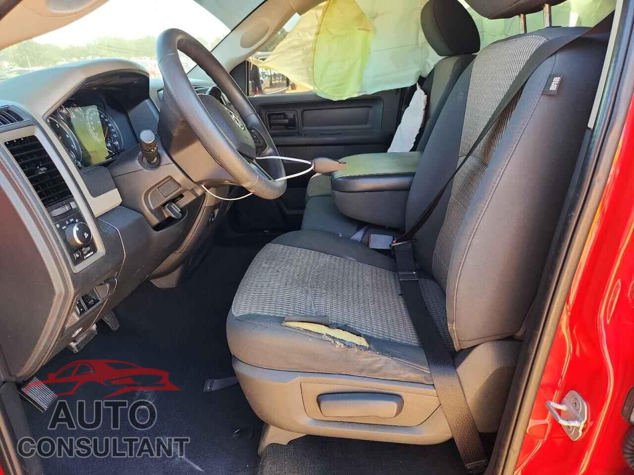 DODGE RAM 1500 2012 - 1C6RD6FT2CS246631