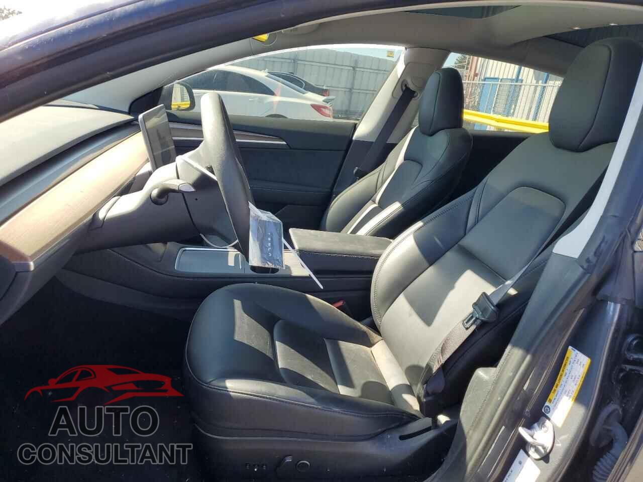 TESLA MODEL 3 2023 - 5YJ3E1EA0PF680497