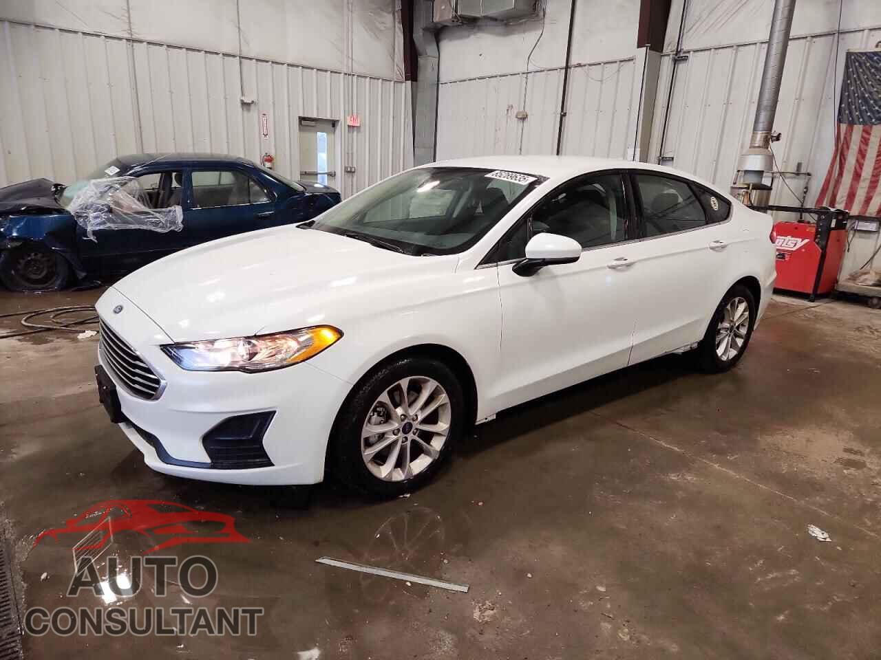 FORD FUSION 2020 - 3FA6P0HD2LR189225