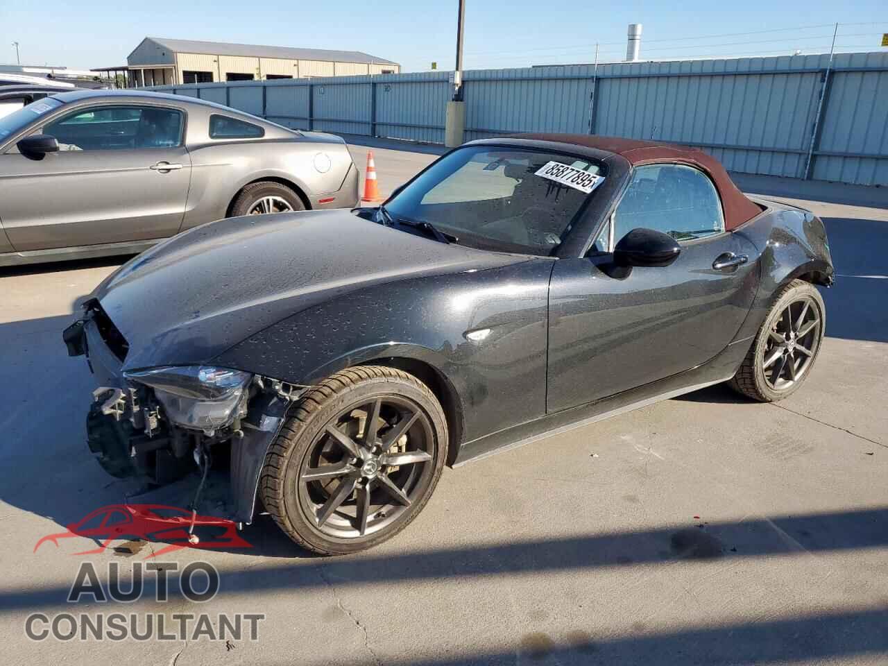 MAZDA MX5 2018 - JM1NDAC78J0204667
