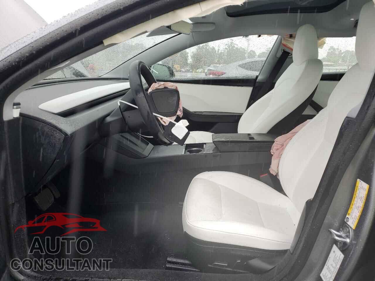 TESLA MODEL 3 2025 - 5YJ3E1EBXSF913304