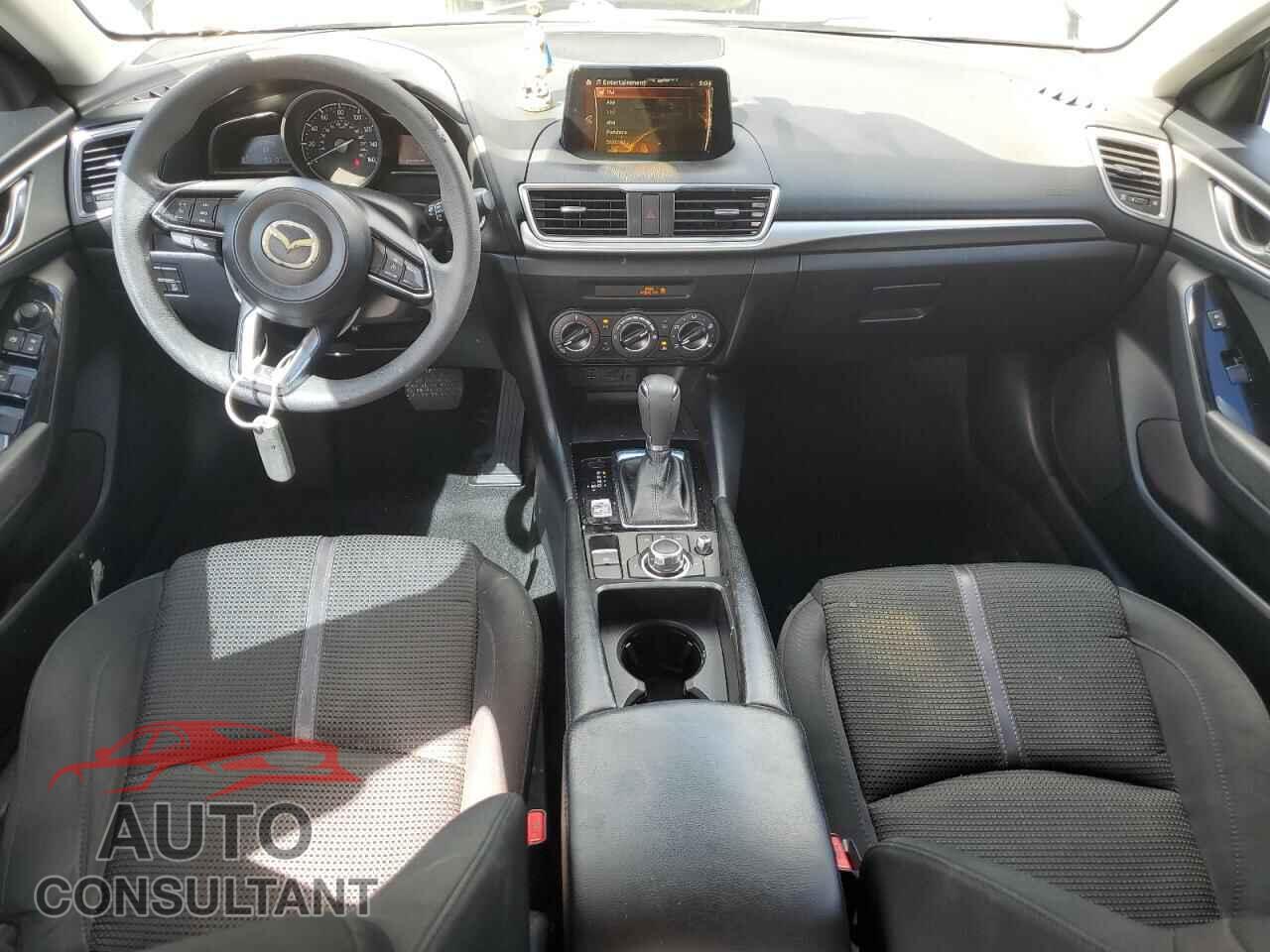 MAZDA 3 2017 - 3MZBN1U75HM121393