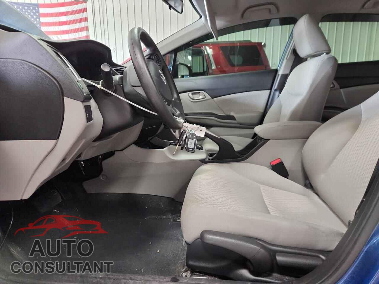 HONDA CIVIC 2014 - 2HGFB2F54EH546324