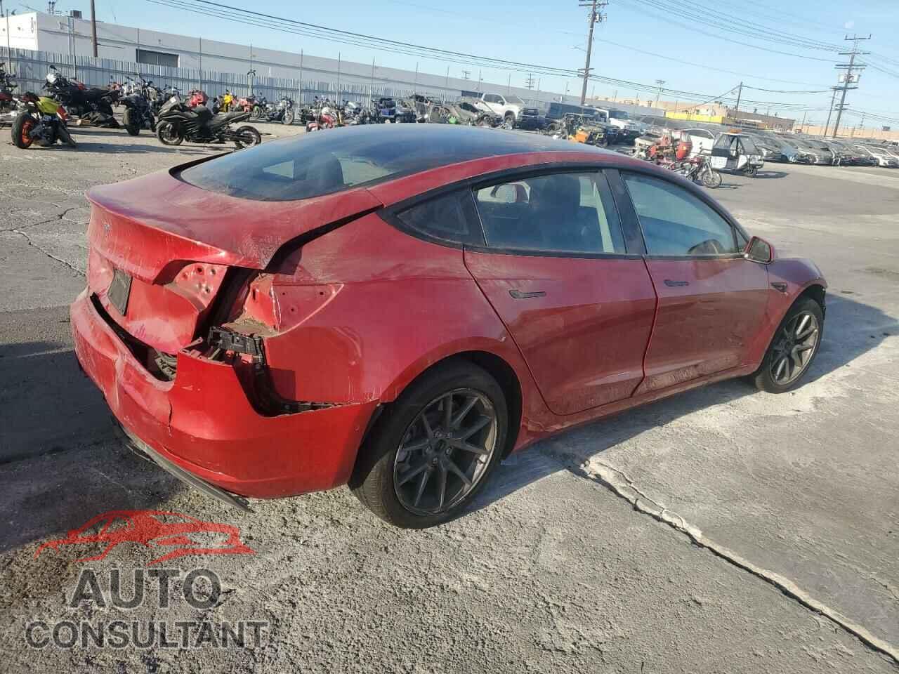 TESLA MODEL 3 2022 - 5YJ3E1EA8NF307687