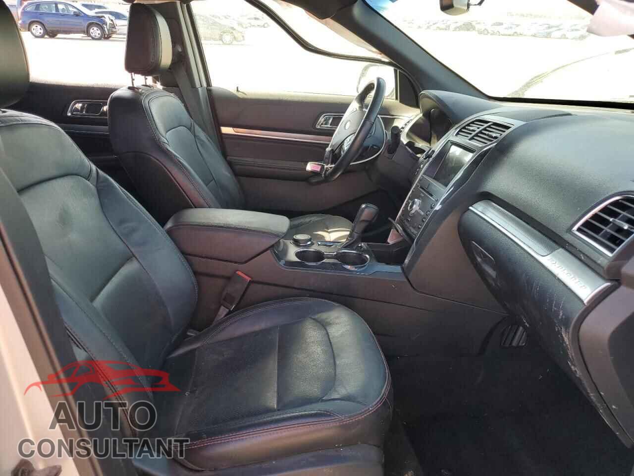FORD EXPLORER 2018 - 1FM5K8GT5JGB76187