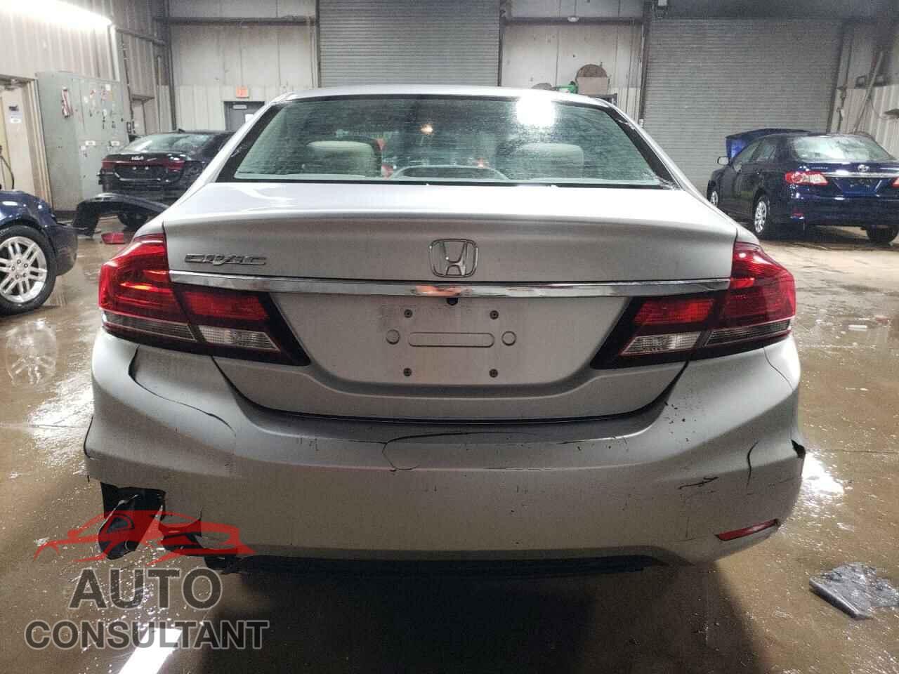 HONDA CIVIC 2013 - 19XFB2F59DE062111