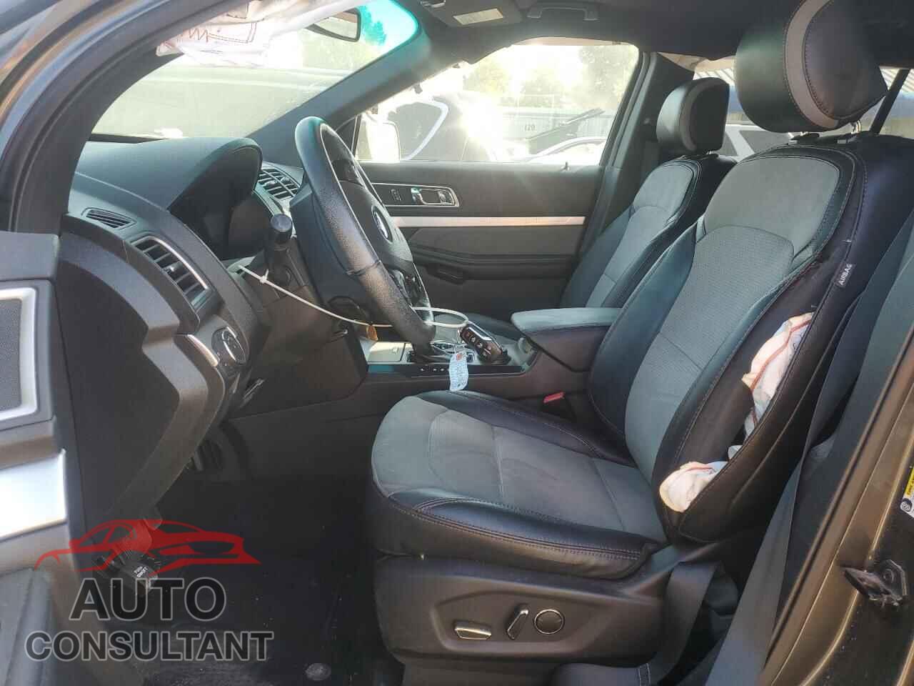 FORD EXPLORER 2017 - 1FM5K8D84HGA59016