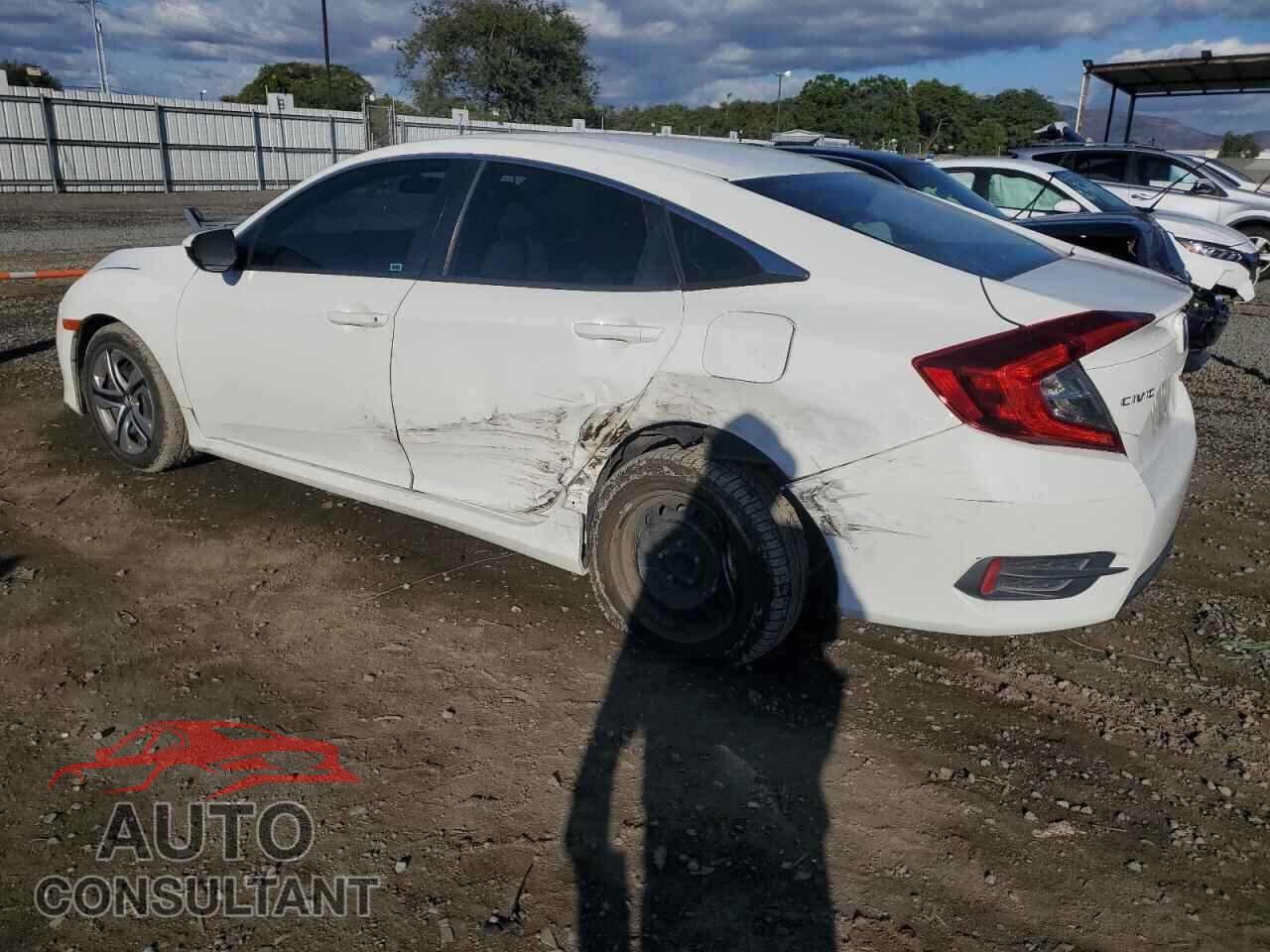 HONDA CIVIC 2017 - 2HGFC2F56HH565832