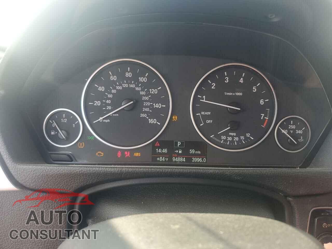 BMW 3 SERIES 2013 - WBA3B5C52DF592710