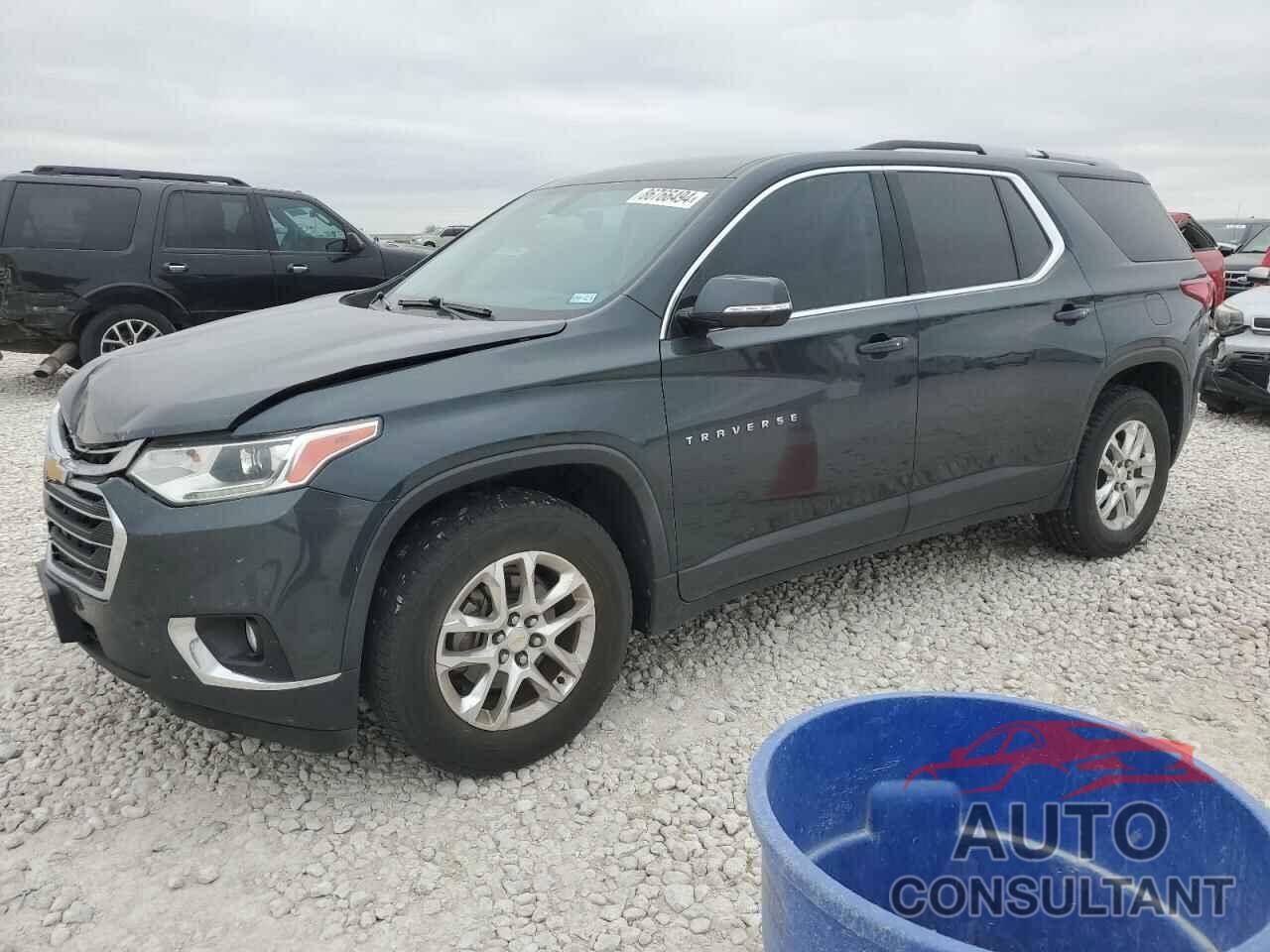 CHEVROLET TRAVERSE 2018 - 1GNERGKW6JJ269385