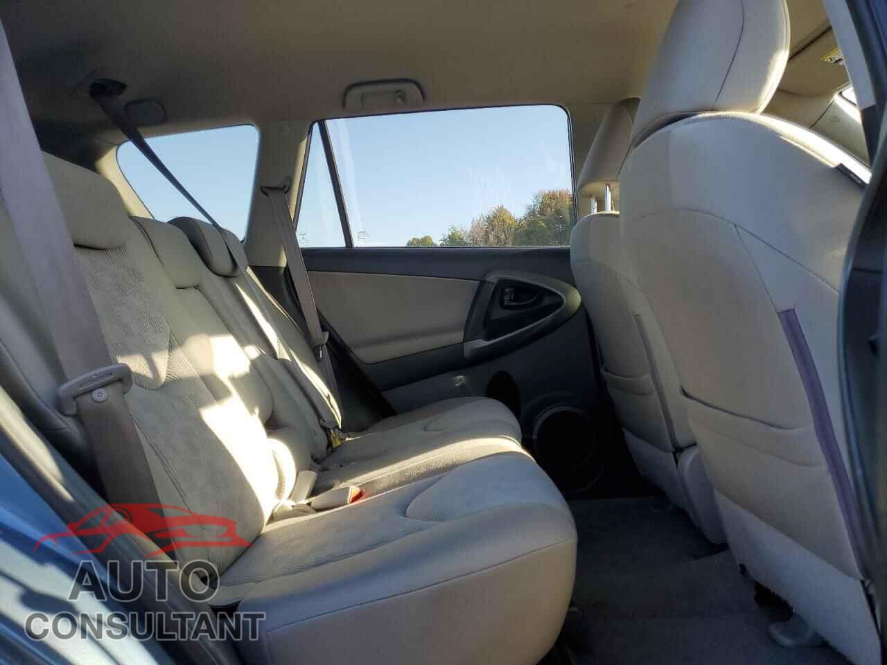 TOYOTA RAV4 2010 - 2T3BF4DV3AW028182