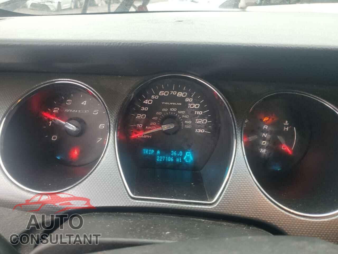 FORD TAURUS 2012 - 1FAHP2HW9CG103826