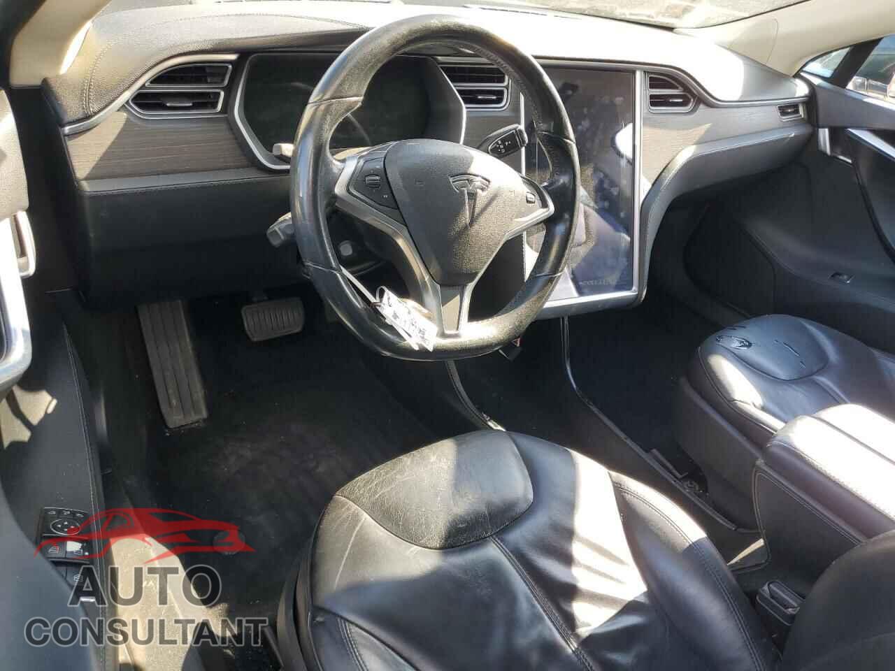 TESLA MODEL S 2014 - 5YJSA1H16EFP48723