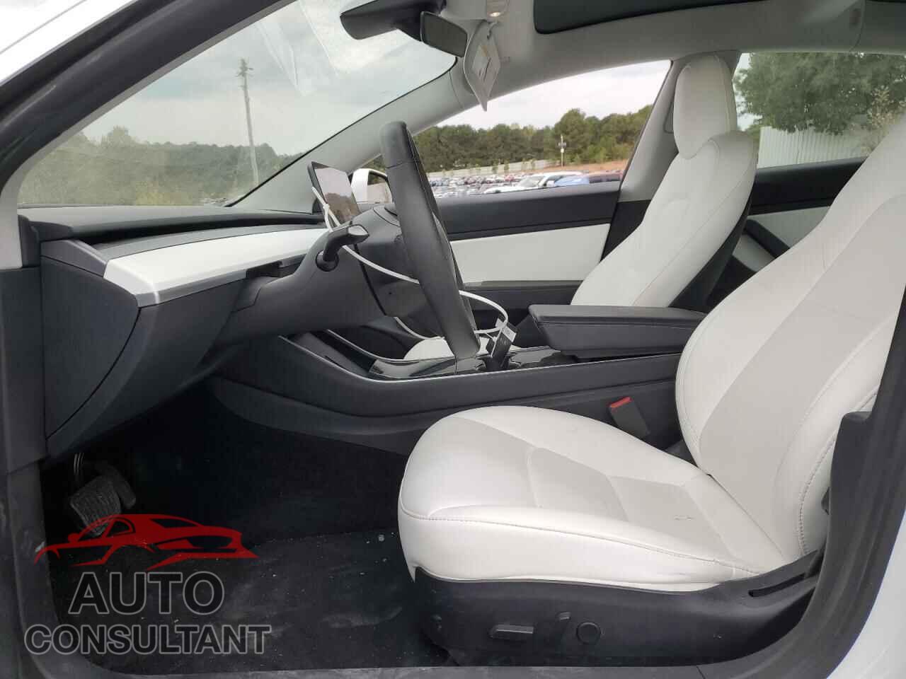 TESLA MODEL 3 2020 - 5YJ3E1EA5LF717666