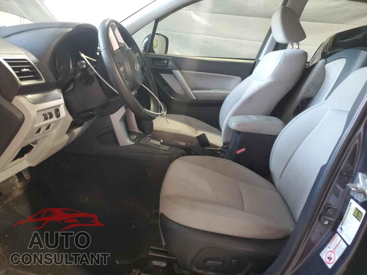 SUBARU FORESTER 2017 - JF2SJAEC1HH457042