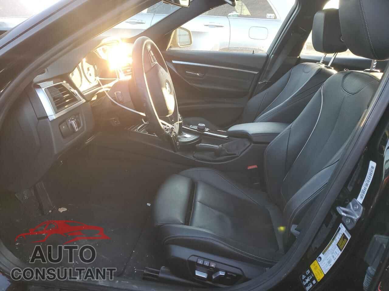 BMW 3 SERIES 2016 - WBA8E3G53GNT81036
