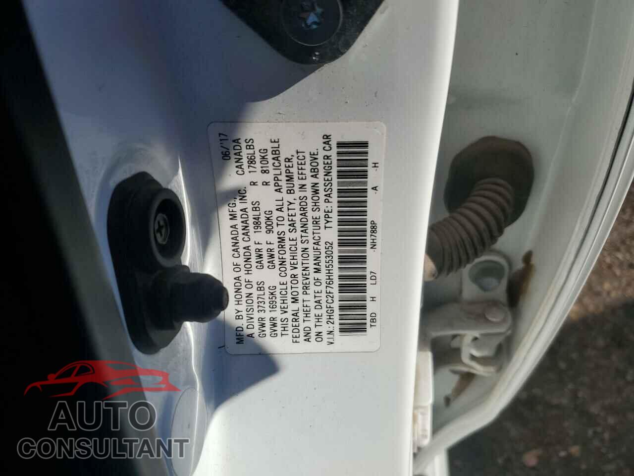 HONDA CIVIC 2017 - 2HGFC2F76HH553052