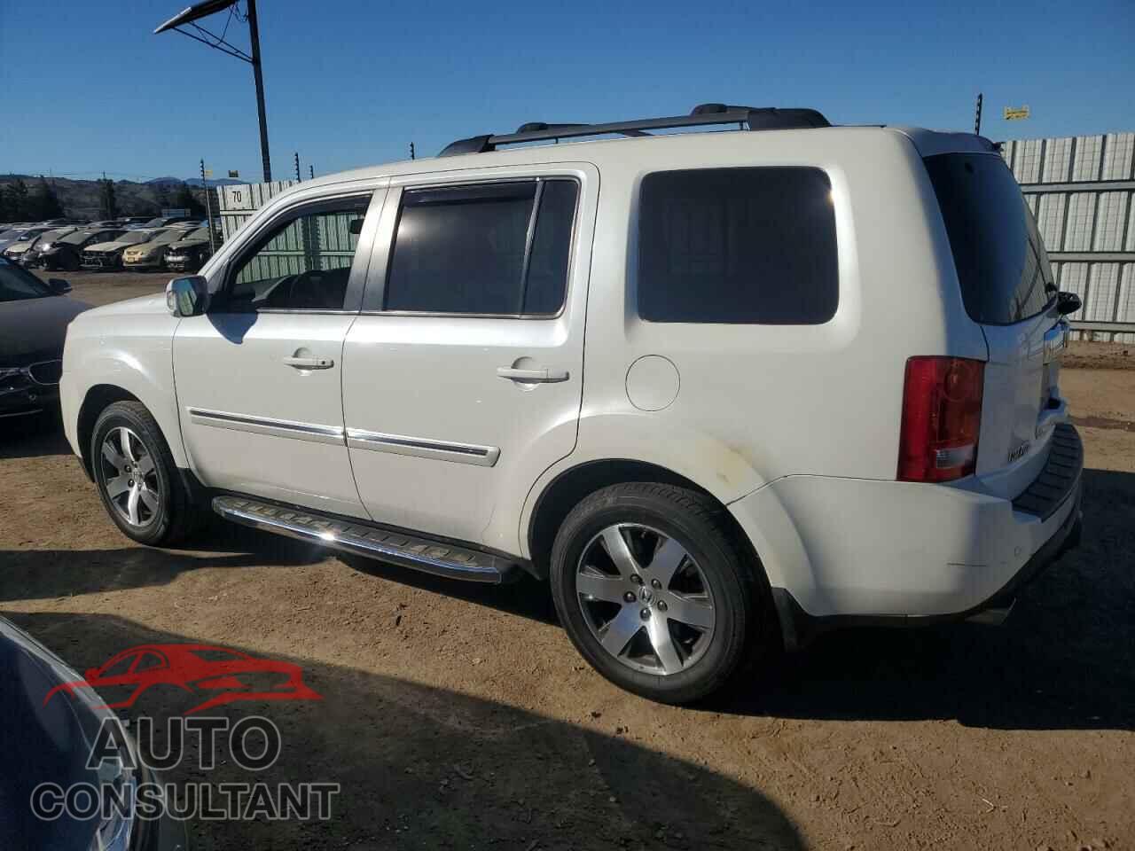 HONDA PILOT 2014 - 5FNYF4H94EB044698