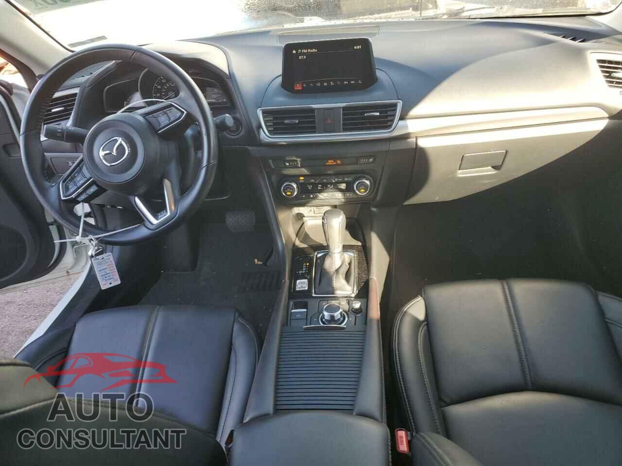 MAZDA 3 2017 - JM1BN1L7XH1129281