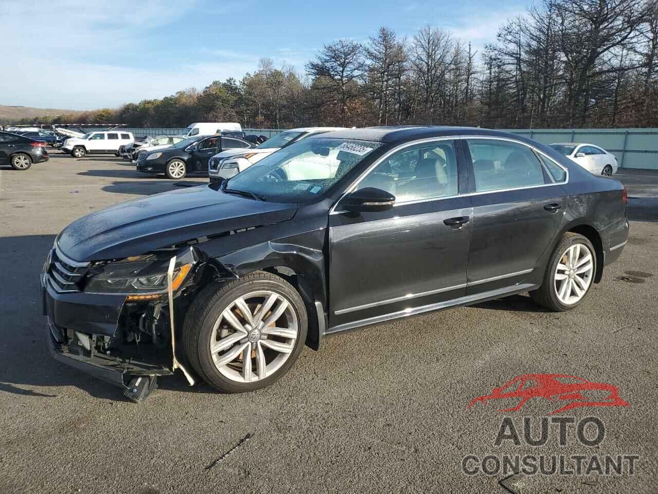 VOLKSWAGEN PASSAT 2017 - 1VWGT7A39HC069199