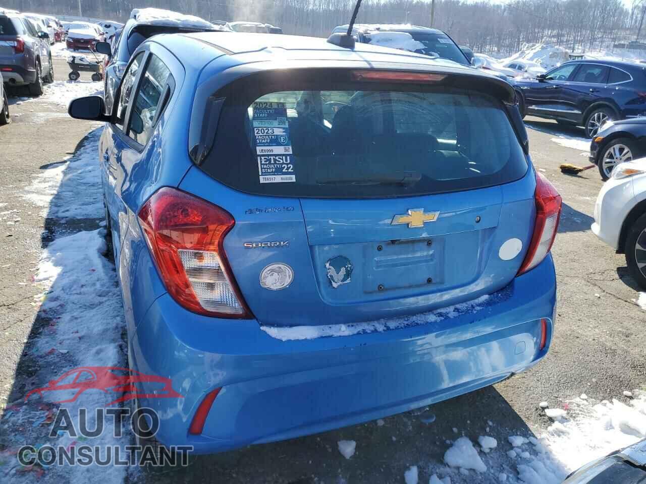 CHEVROLET SPARK 2017 - KL8CA6SA9HC743875
