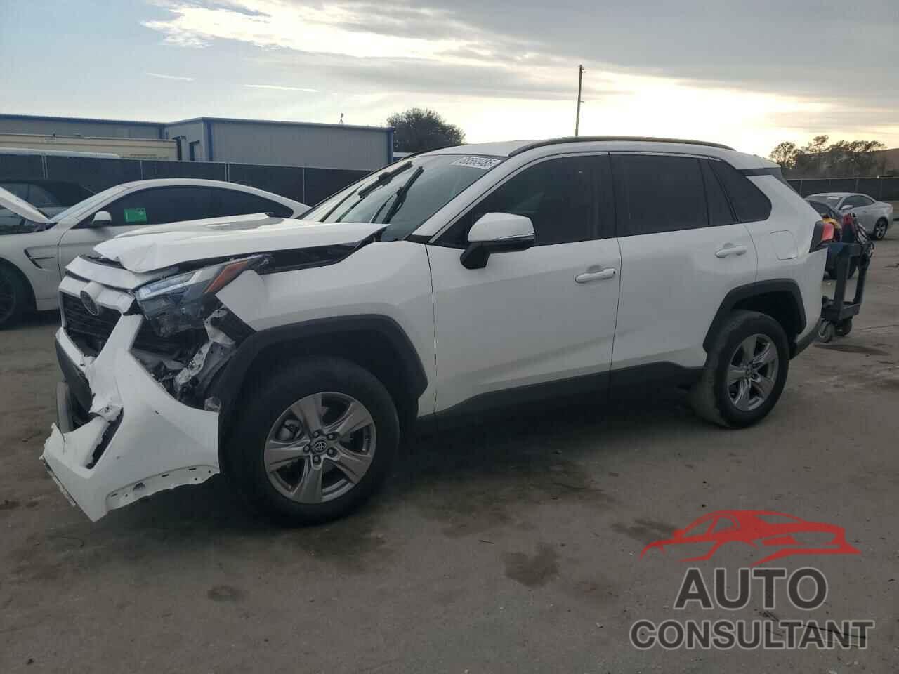 TOYOTA RAV4 2023 - 2T3W1RFV0PC220325