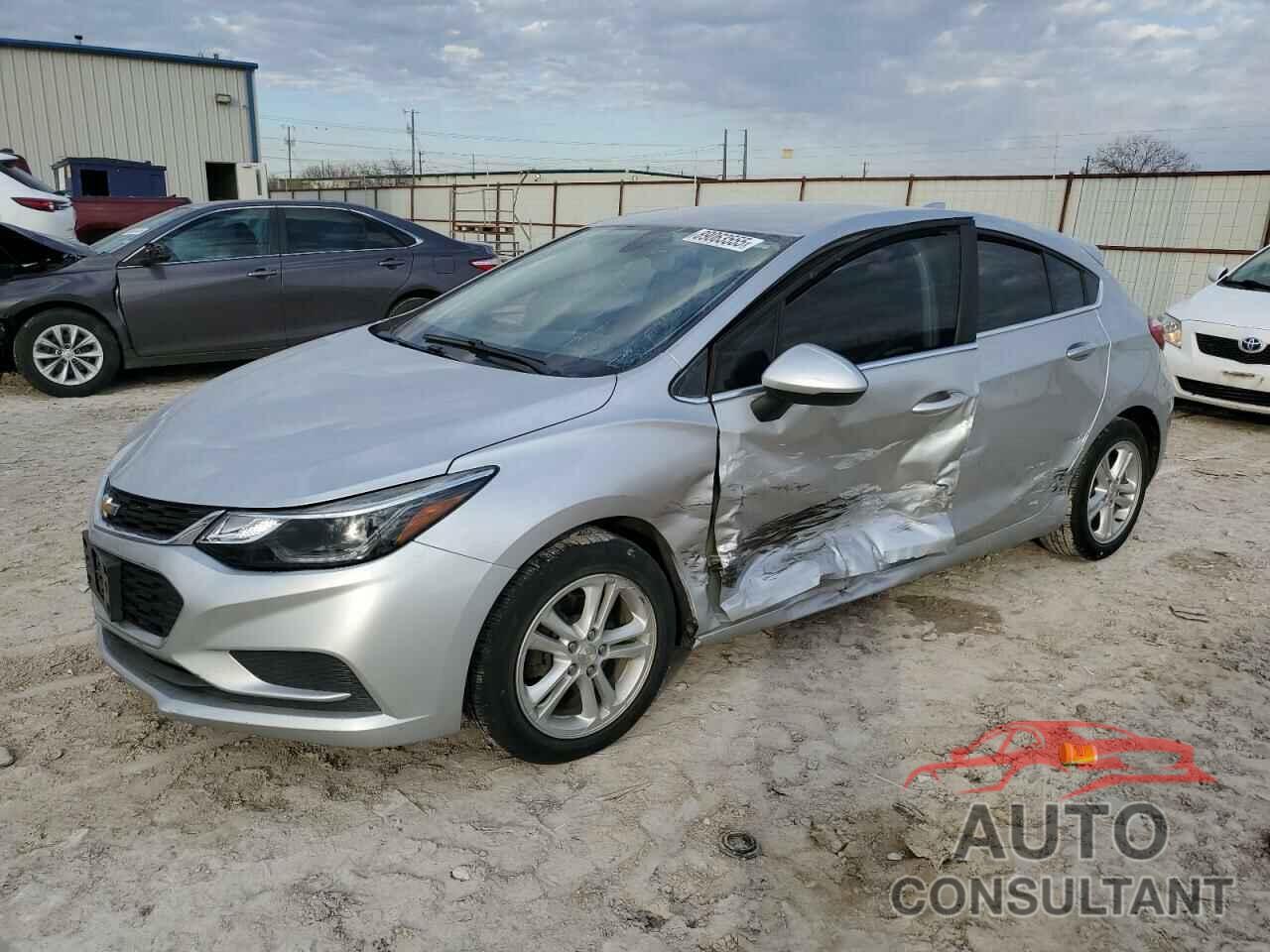 CHEVROLET CRUZE 2018 - 3G1BE6SM3JS608322