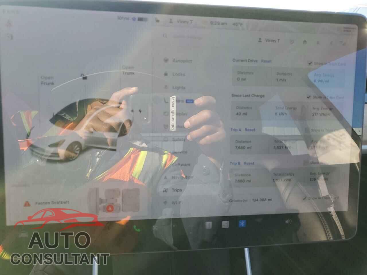 TESLA MODEL 3 2019 - 5YJ3E1EA7KF311855