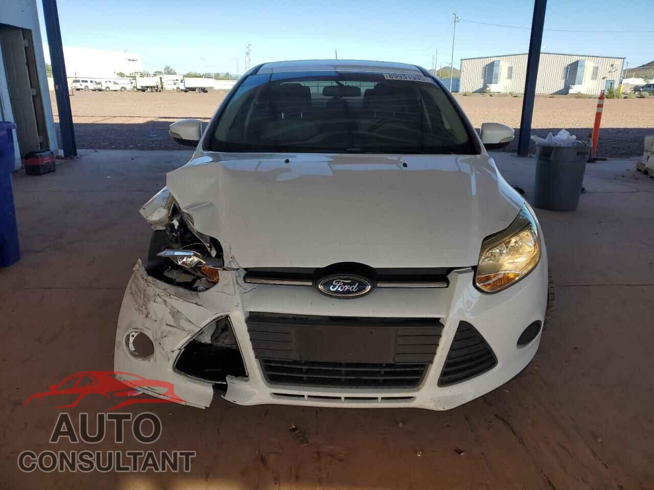 FORD FOCUS 2014 - 1FADP3F23EL383208