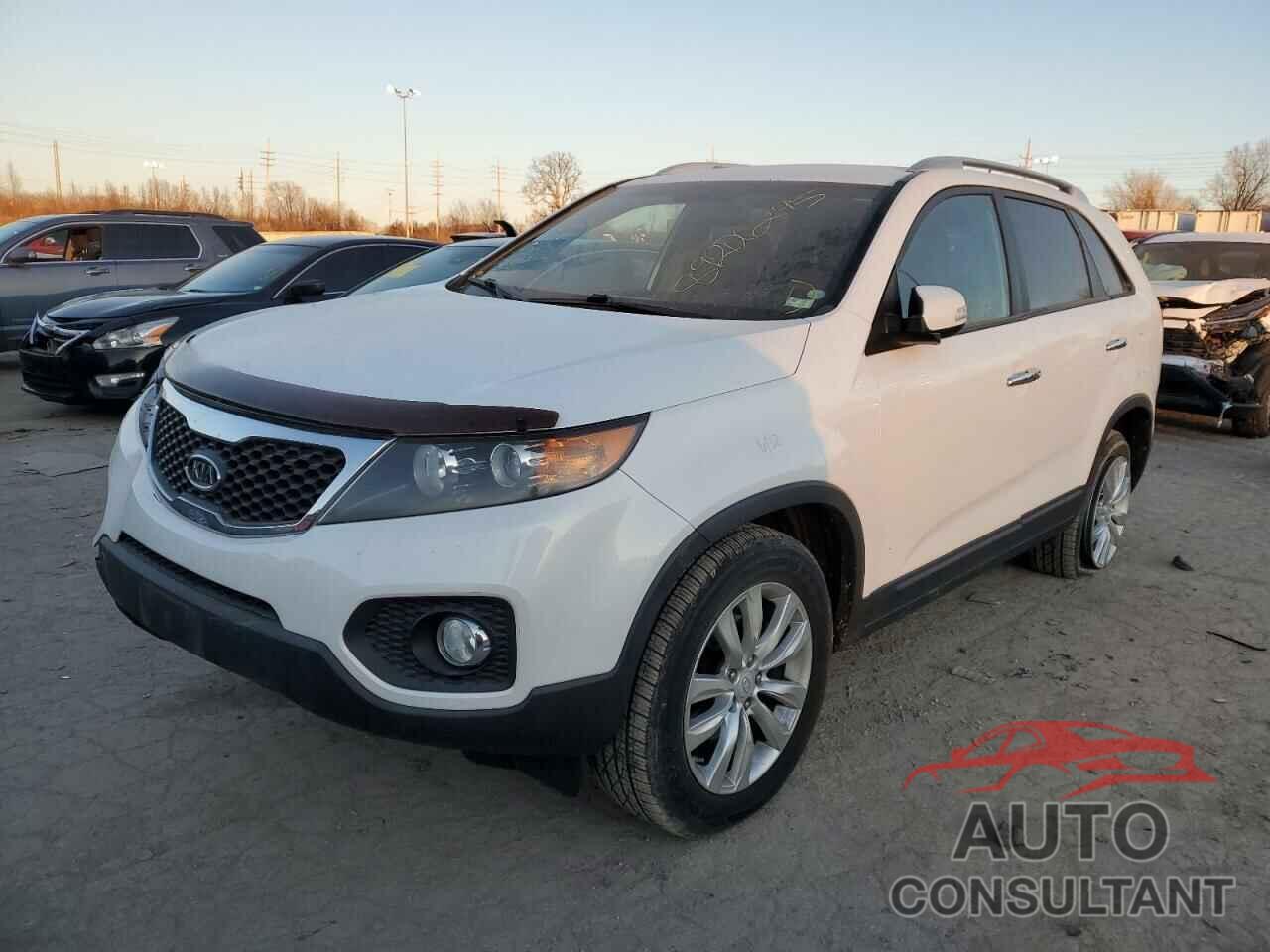 KIA SORENTO 2011 - 5XYKU4A12BG100349