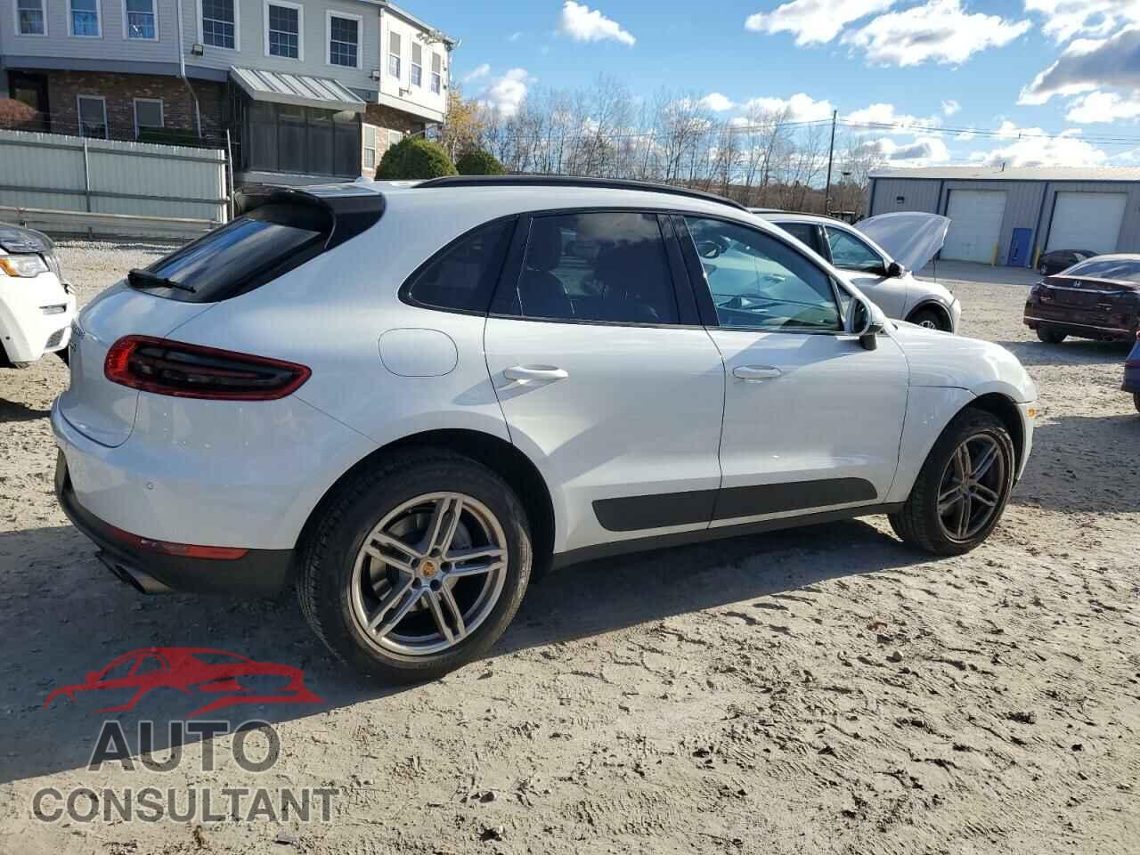 PORSCHE MACAN 2015 - WP1AB2A50FLB64715