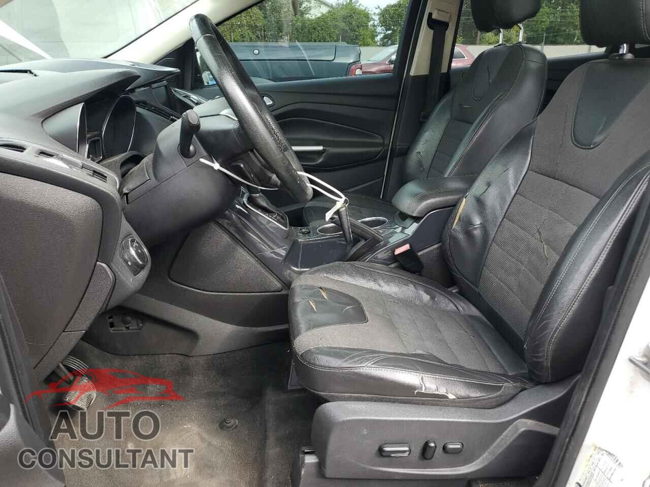 FORD ESCAPE 2013 - 1FMCU9J99DUB42649