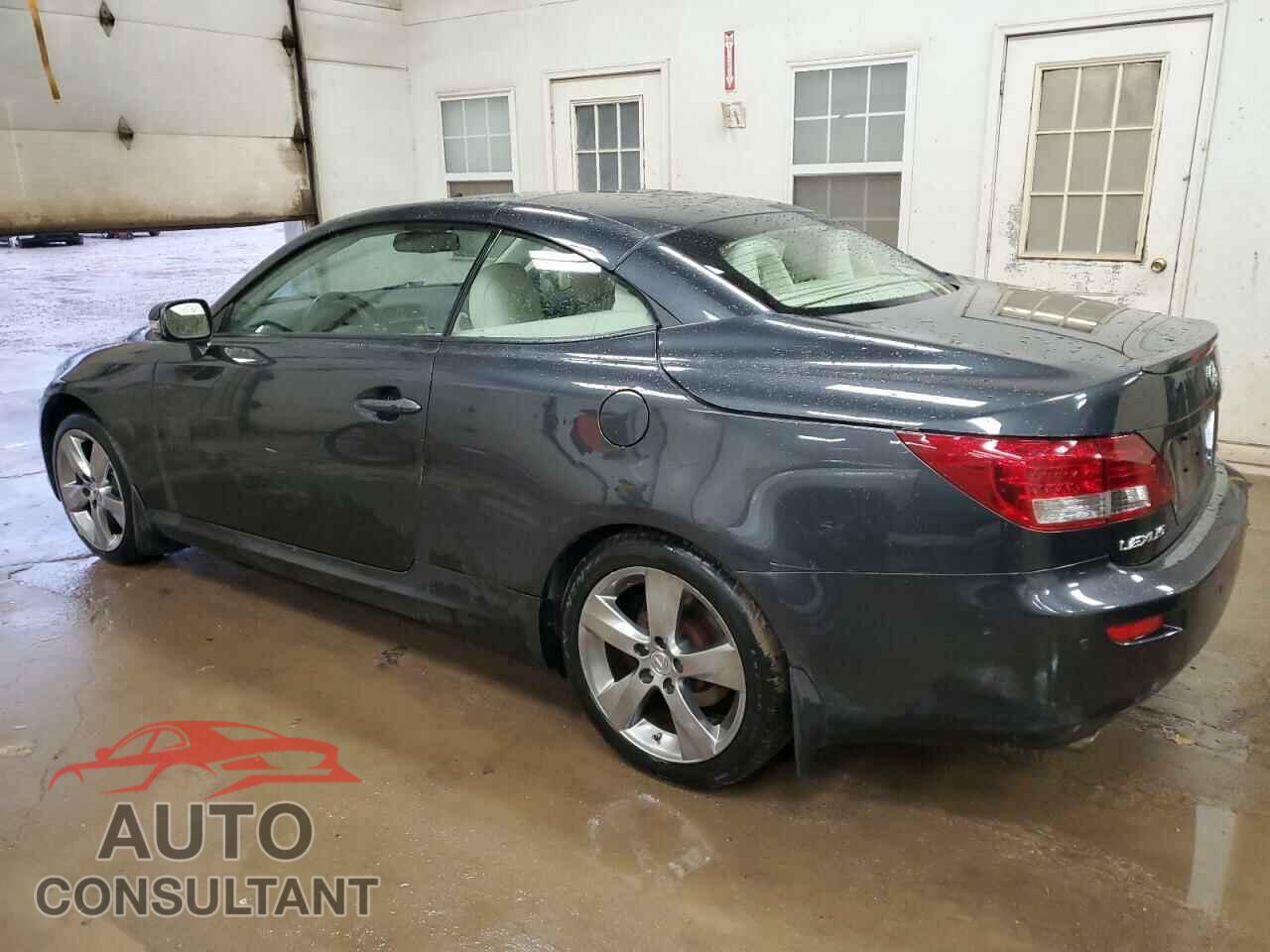 LEXUS IS 2010 - JTHFE2C24A2503216