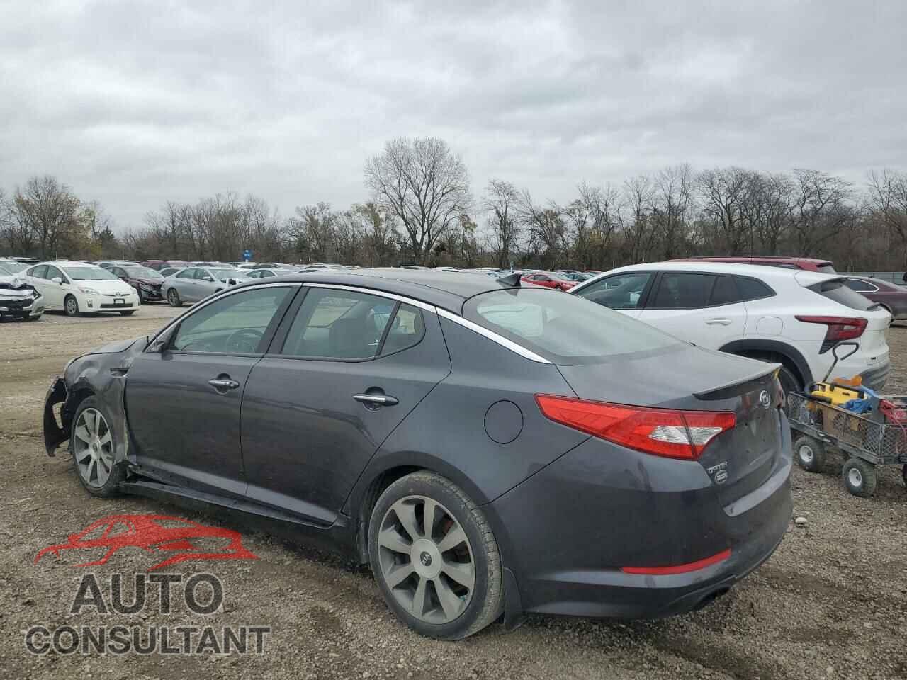 KIA OPTIMA 2011 - KNAGR4A68B5112773