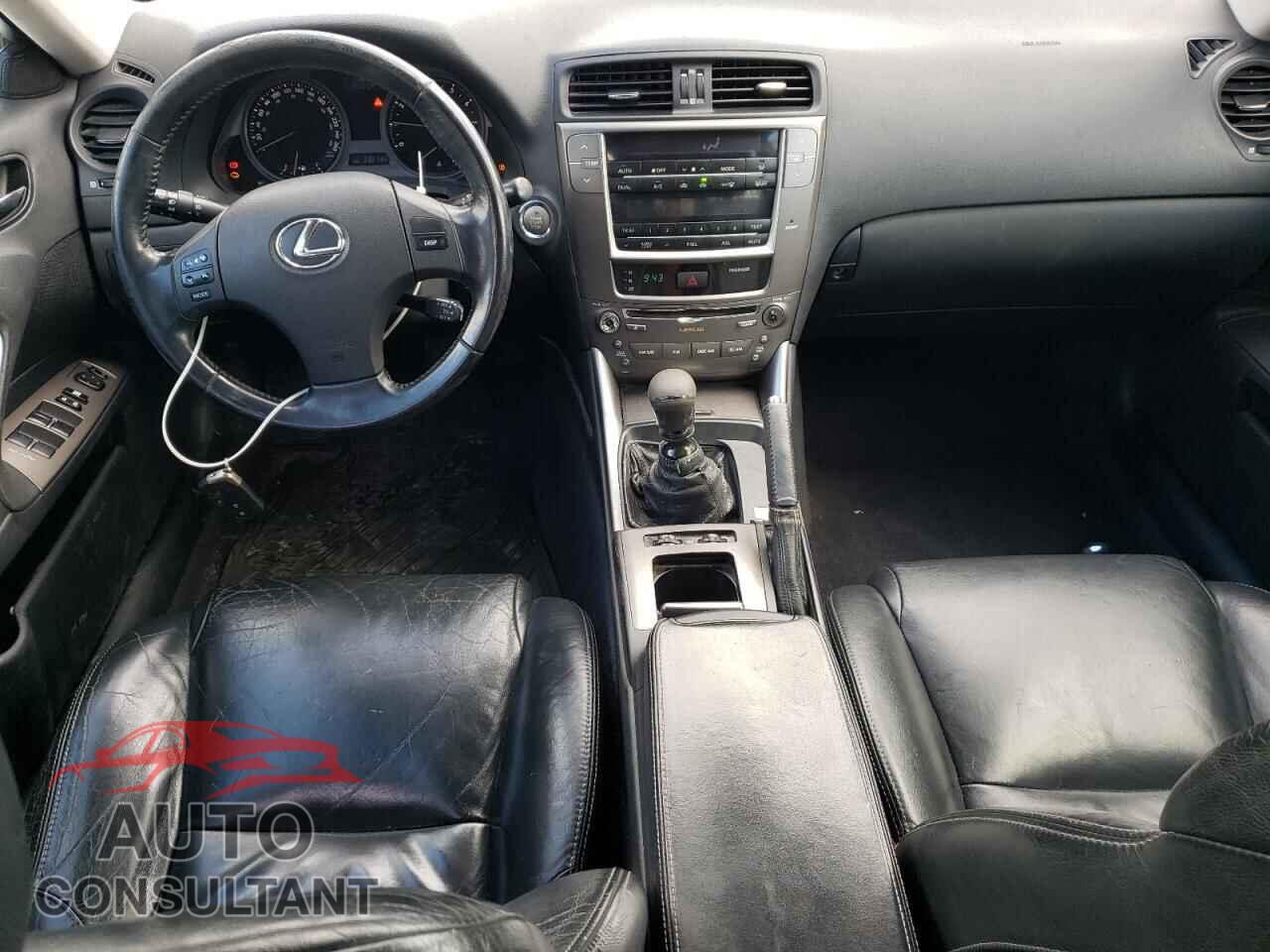LEXUS IS 2009 - JTHBK262492094052