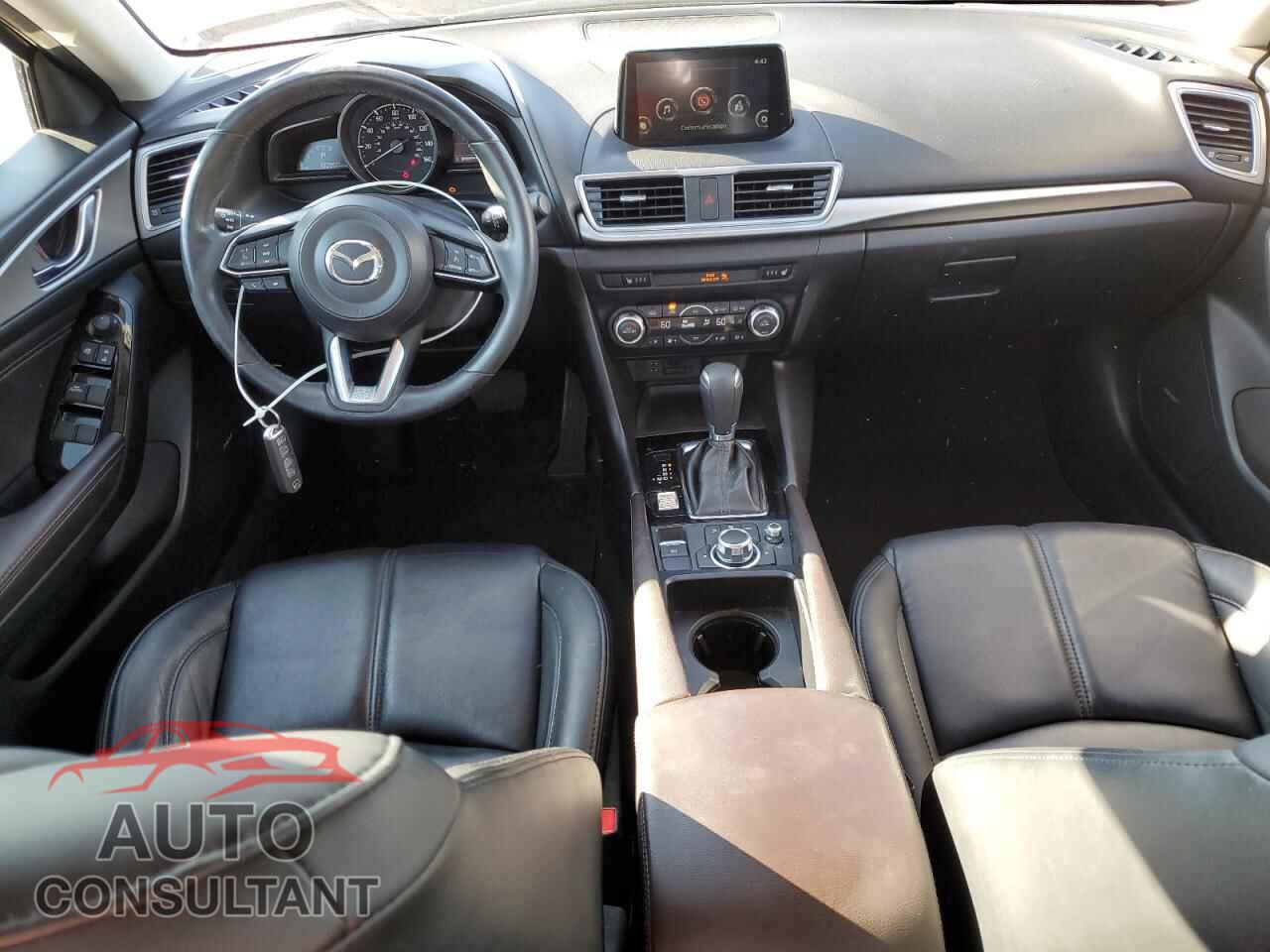 MAZDA 3 2017 - 3MZBN1V78HM149462