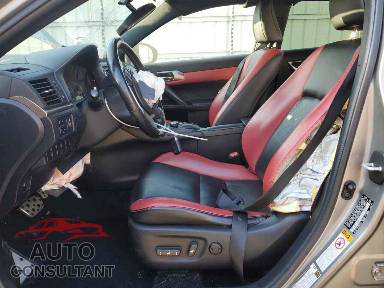 LEXUS CT 200 2016 - JTHKD5BH1G2271966