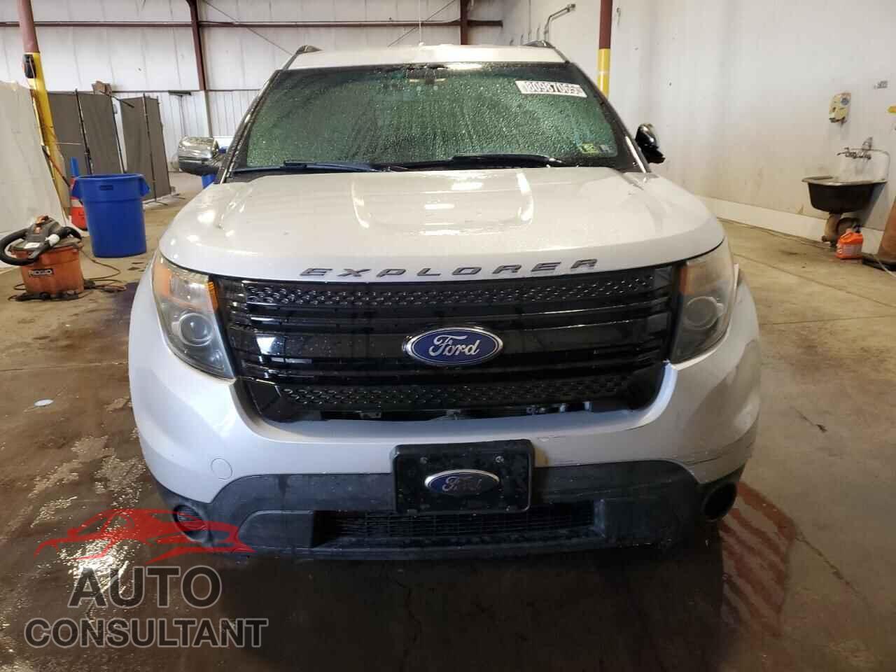 FORD EXPLORER 2014 - 1FM5K8AR7EGA33549