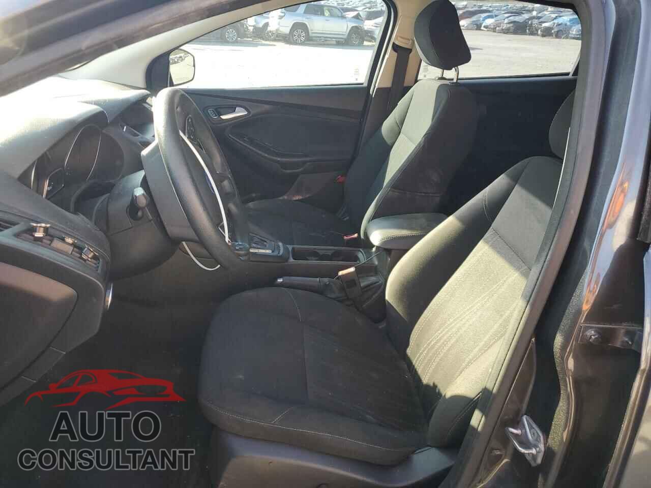 FORD FOCUS 2015 - 1FADP3K27FL344645