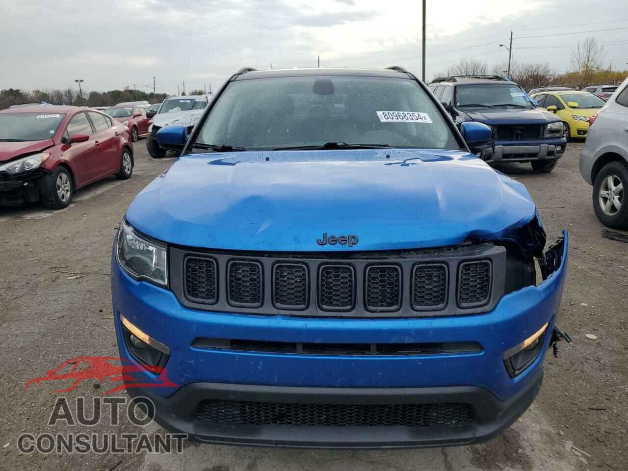 JEEP COMPASS 2018 - 3C4NJDBB4JT433401