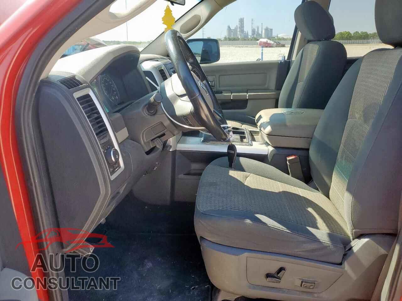 DODGE RAM 1500 2012 - 1C6RD7GT6CS137822