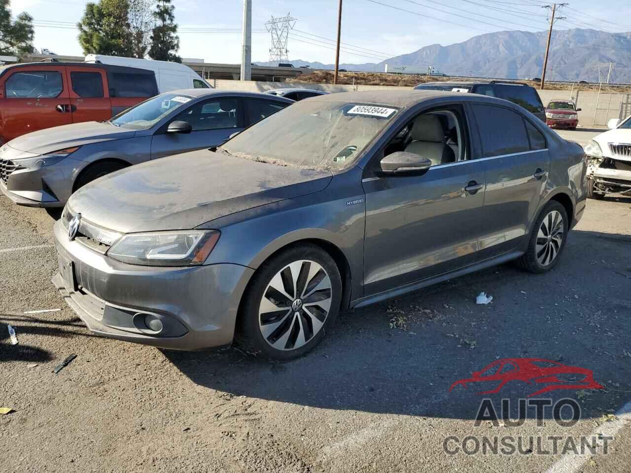 VOLKSWAGEN JETTA 2013 - 3VW637AJ2DM228017