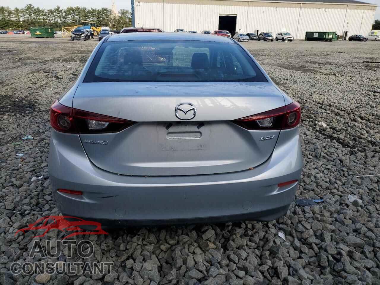 MAZDA 3 2017 - 3MZBN1V75HM118699