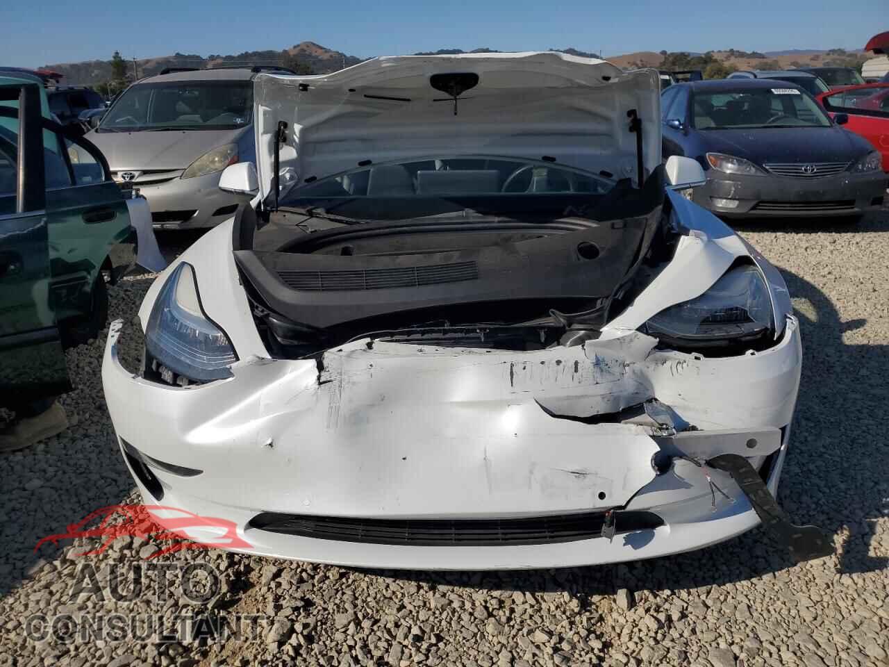 TESLA MODEL 3 2020 - 5YJ3E1EA0LF740840