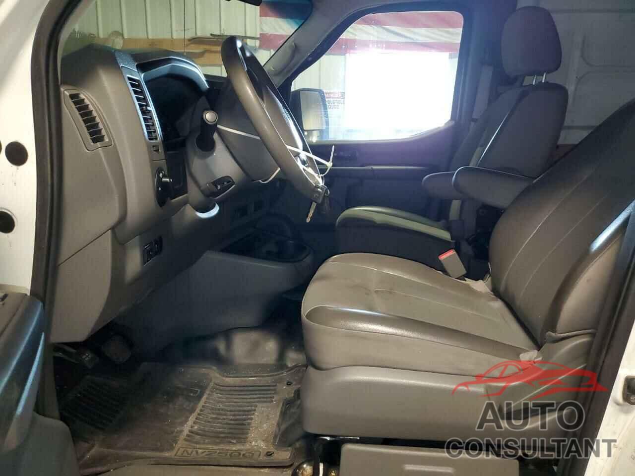 NISSAN NV 2016 - 1N6BF0LY0GN805225