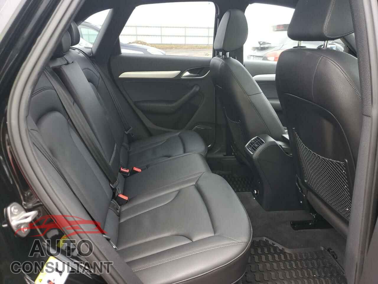 AUDI Q3 2015 - WA1GFCFS7FR011387