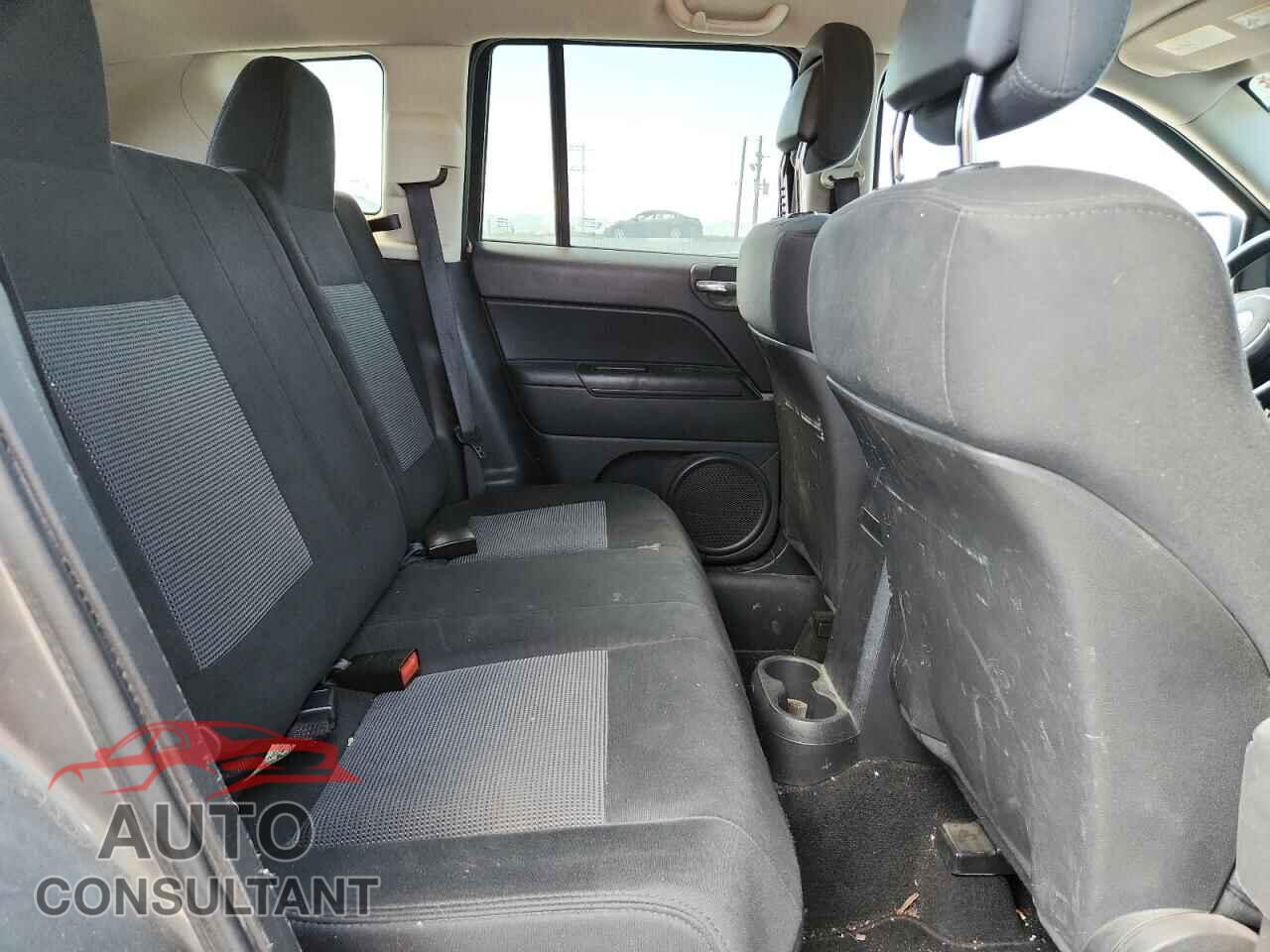 JEEP COMPASS 2012 - 1C4NJDBB9CD557432